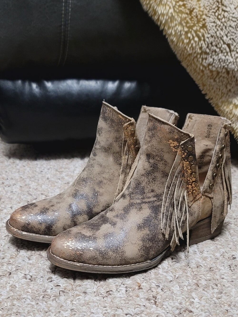 NEW Circle G Brown & Gold Leather Studded Fringe Booties Size 7